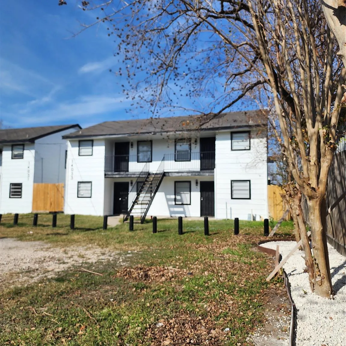 1 bed, 1.0 bath, 2580 sqft, $800 — Photo 2