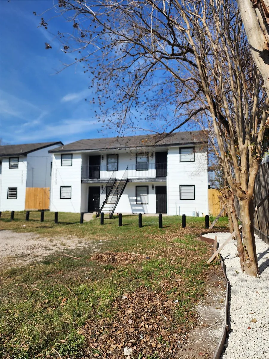Building Photo - 14033 Garber Ln #2