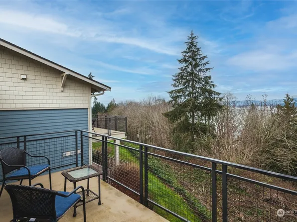 4310 Blue Heron Circle #205, Anacortes, WA 98221