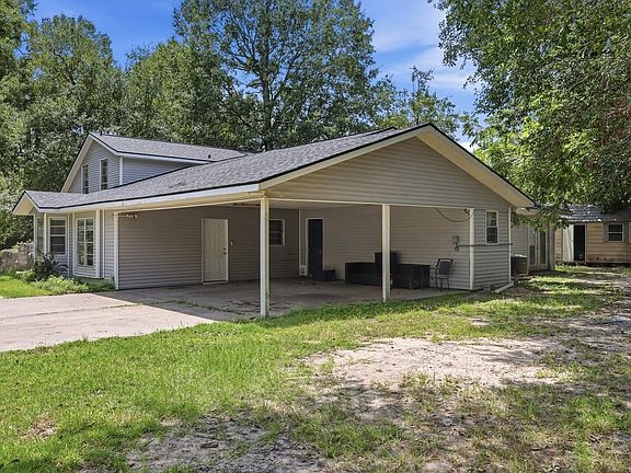 2nd image of 415 County Road 758
