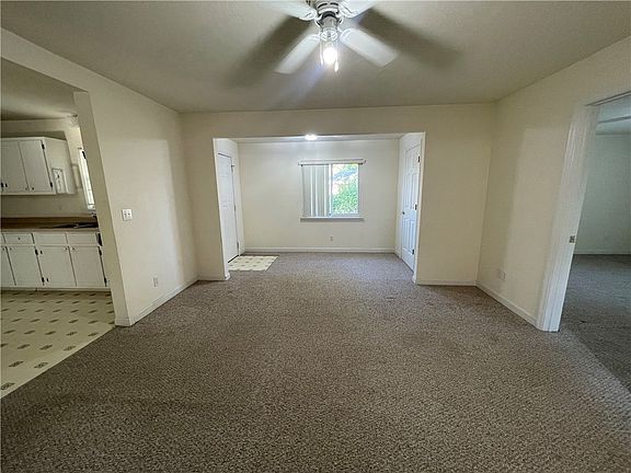 5th image of 105 Birmingham St SE