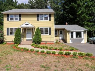 29 Duval St, Manchester, CT 06042