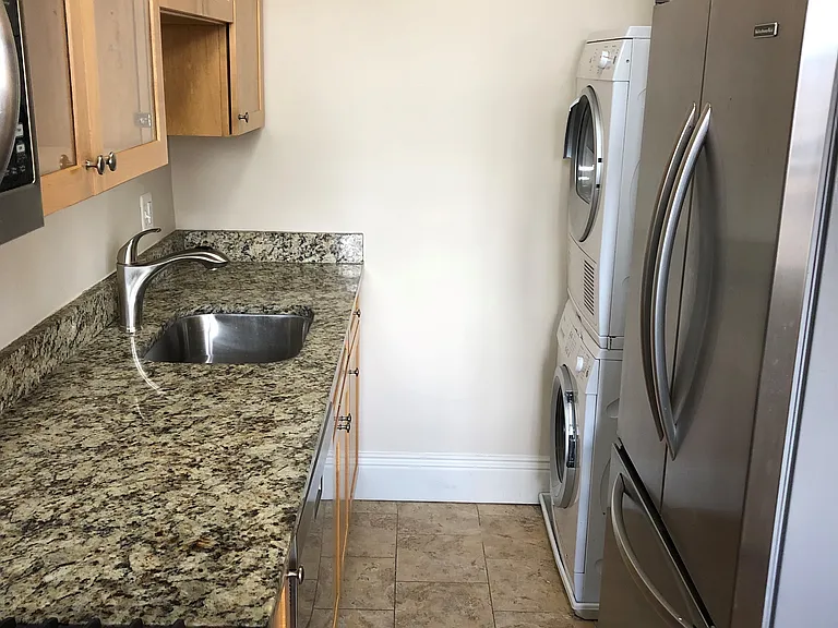 2238 Decatur Pl NW #2 — Photo 4