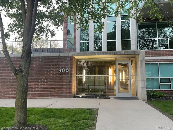 300 Hamilton St APT 305, Plymouth, MI 48170