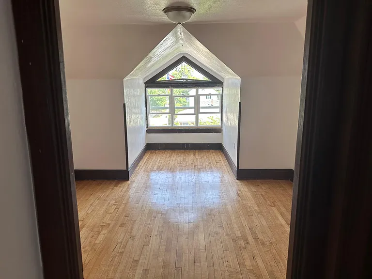 1600 Park Ave #UPPER — Photo 11