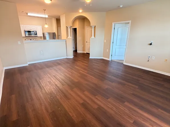 1700 Villa Capri Cir #213, Odessa, FL 33556