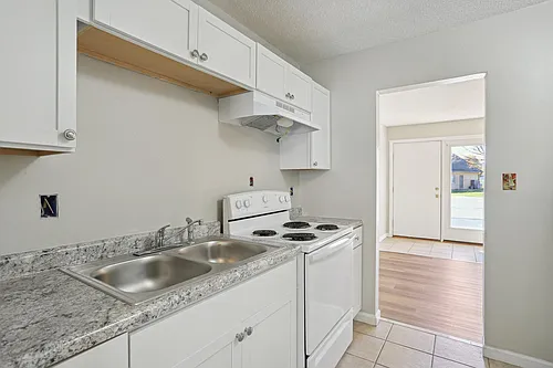 2206 Dale Dr Photo 1