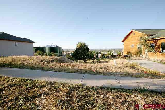 2nd image of 660 Dove Ranch Rd