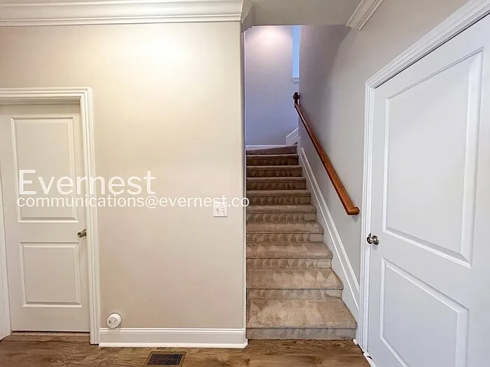4513 Hamilton Ln — Photo 12
