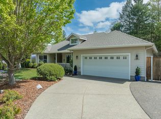 2461 Coach Dr, Grants Pass, OR 97527