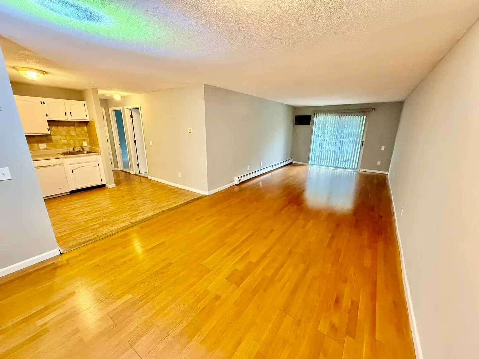 2 bed, 956 sqft, $1,850 — Photo 4