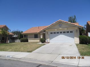 2210 Begonia Ct, Hemet, CA 92545