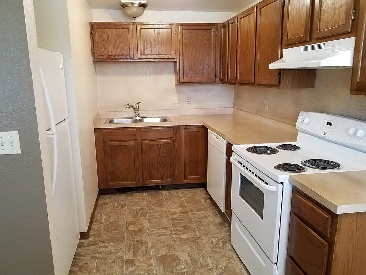 1st image of 608 N 30th St #See