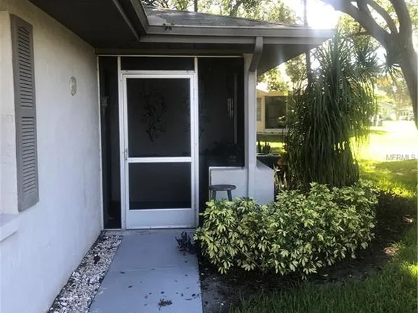 407 Feltham Trl Unit B, Sun City Center, FL 33573