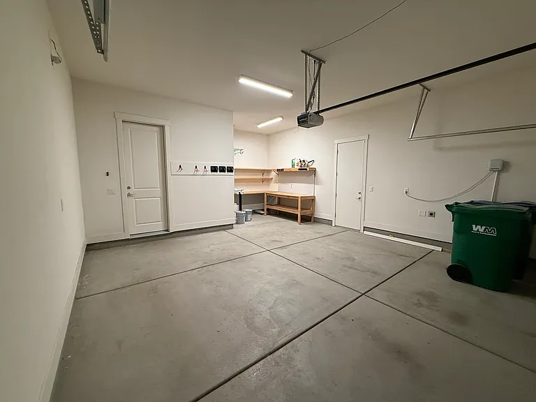 7765 Navasota Dr — Photo 21