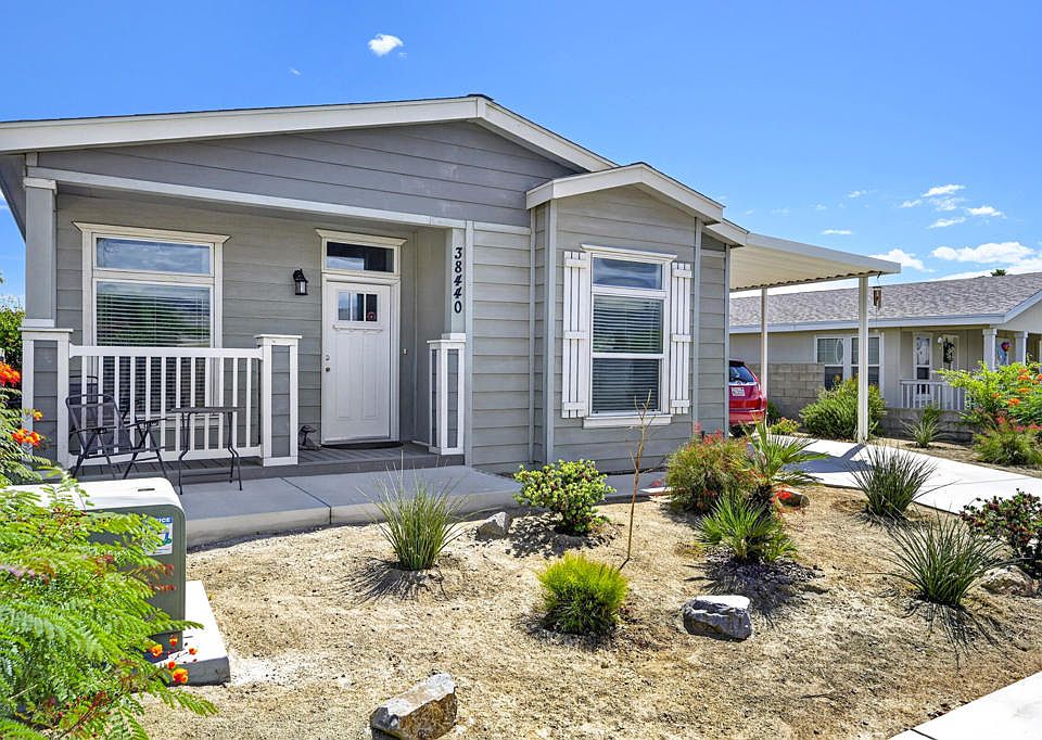 1st image of 38440 Desert Greens Dr W
