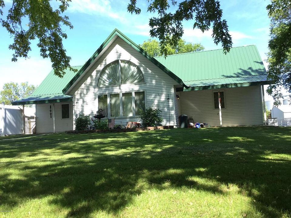 1st image of 208 Inderlee Ave