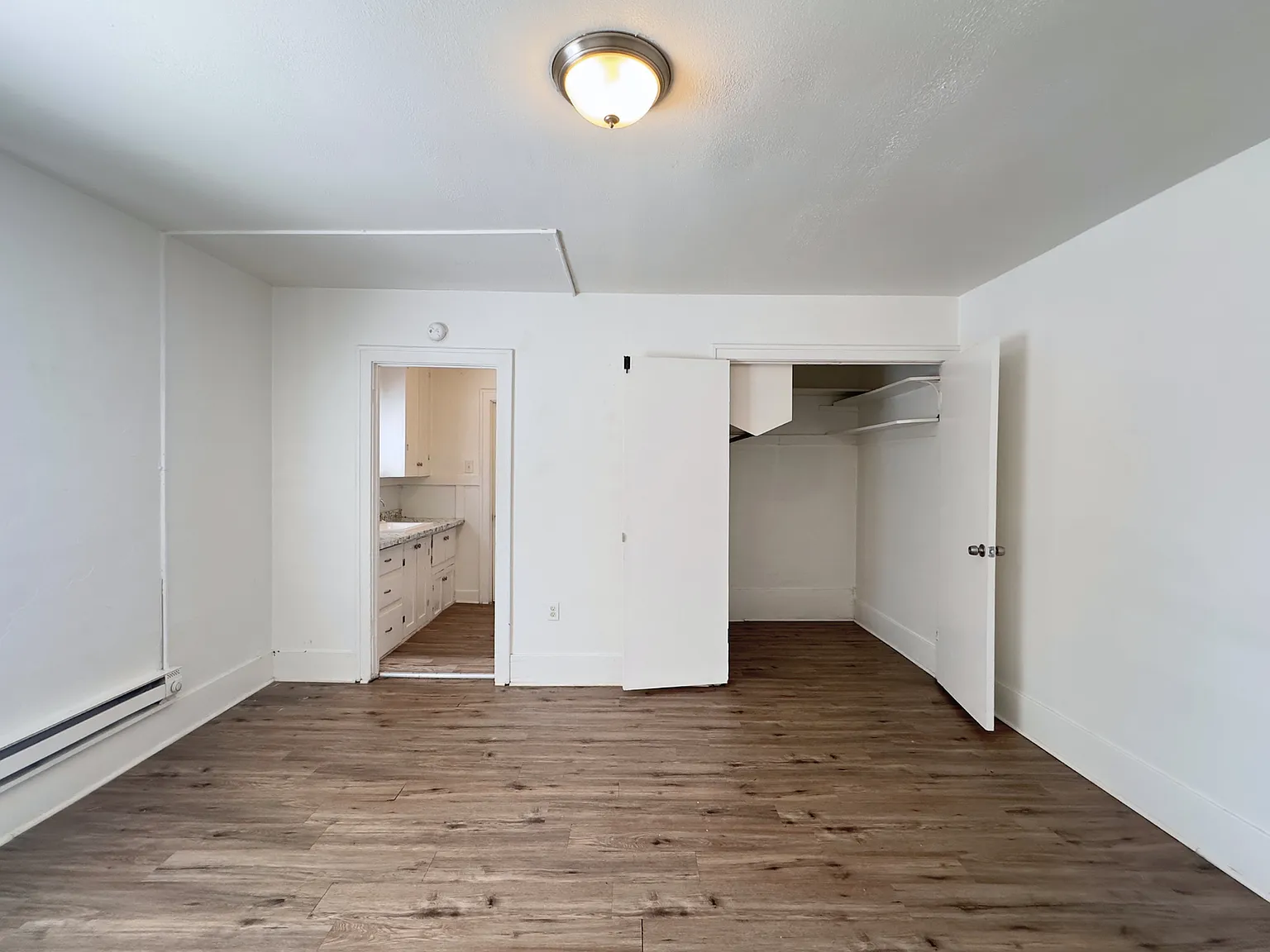 723 W. Lewis Street — Photo 4