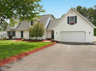 4215 Summerhill Rd, Traverse City, MI 49684