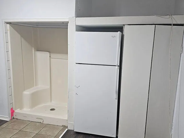 340 McKinley Ave #3 — Photo 3