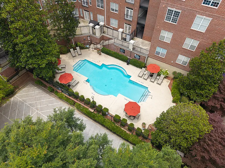 The Rocca Apartments — Photo 27