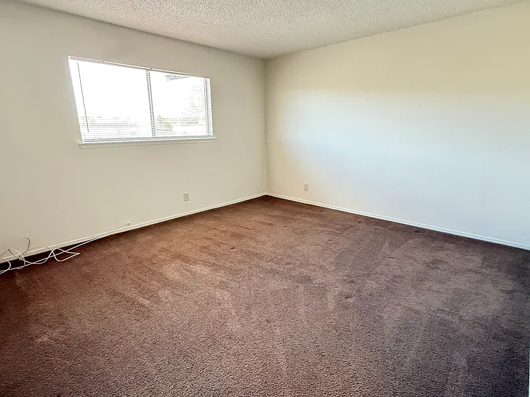 1301 Darlene Way #2 — Photo 6