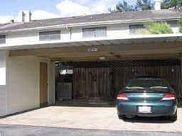 2nd image of 1321 Country Place Cir