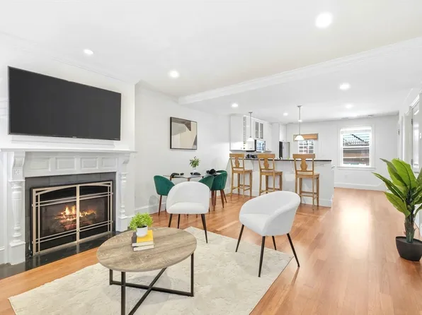 15 Belmont St #1, Charlestown, MA 02129