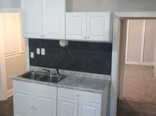 3030 N Palmer St APT 1, Milwaukee, WI 53212