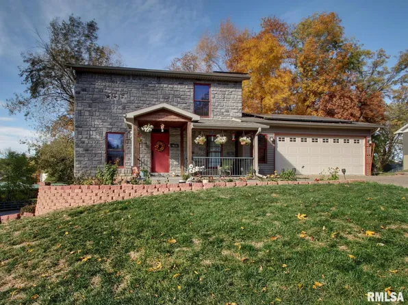 911 Ridgewood Dr, Quincy, IL 62301