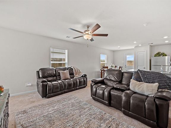 4th image of 16318 Sweet Grove Dr