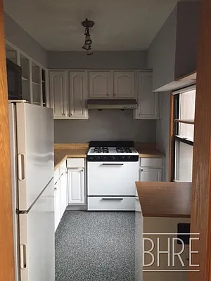 Rented by Brooklyn Heights Real Estate Inc | media 12