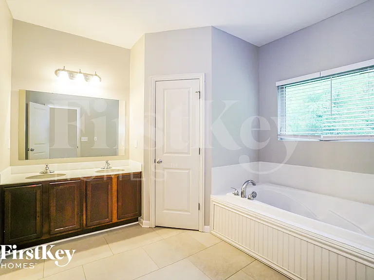 314 Market St — Photo 13