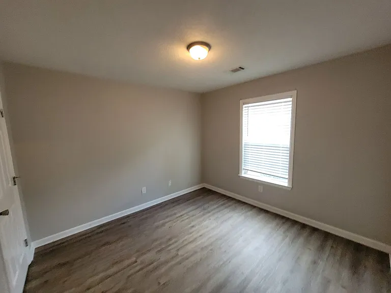 1234 Longpoint Dr — Photo 12
