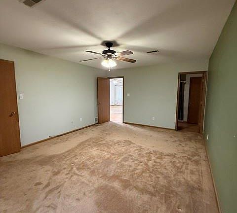 4th image of 806 Huber St