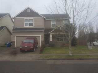 1277 Dahlia St, Woodburn, OR