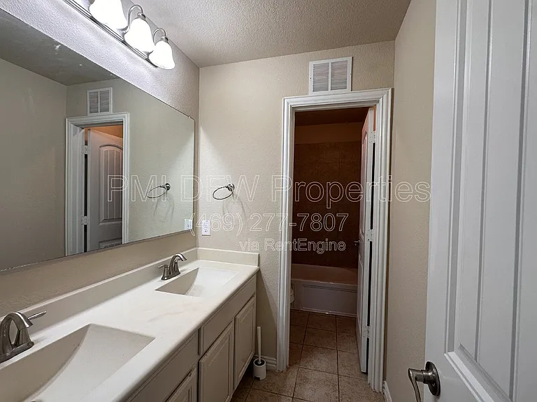 16612 Stillhouse Hollow Ct — Photo 22