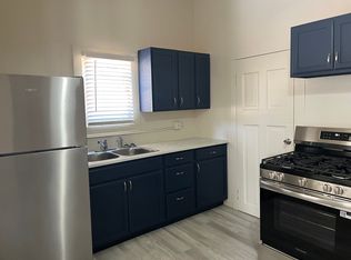 Updated Classic Downtown Apartments w/ Yard & Awesome Character, Albuquerque, NM 87102
