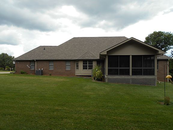 2nd image of 416 Michael Ct