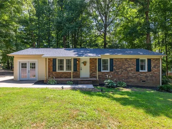151 Brevard Dr, Reidsville, NC 27320