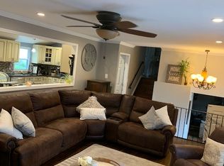 39 Lolly Ln, Centereach, NY 11720