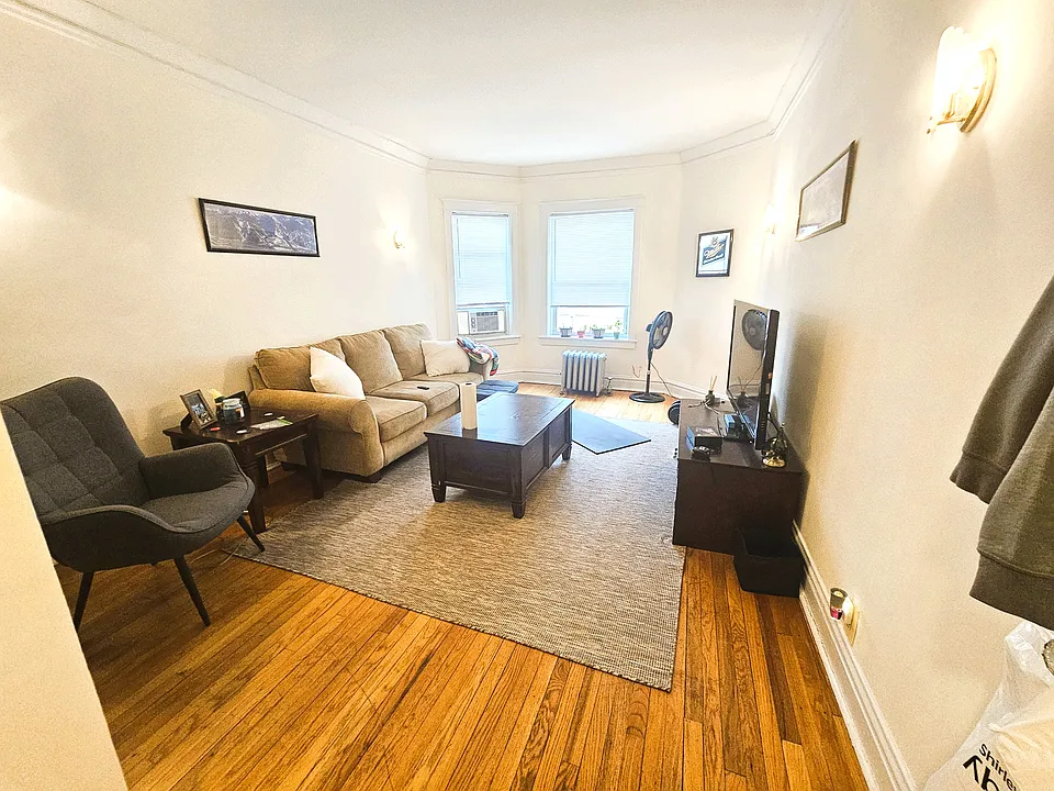 6970 Sheridan