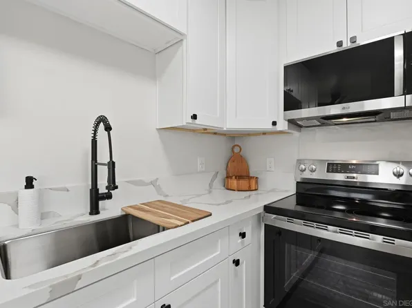 568 Guava Ave, Chula Vista, CA 91910