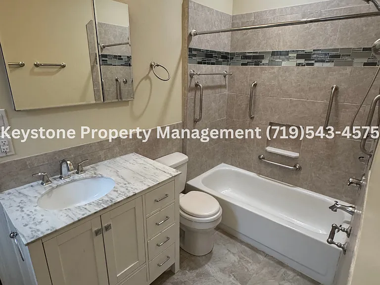 1410 Carteret Ave — Photo 14
