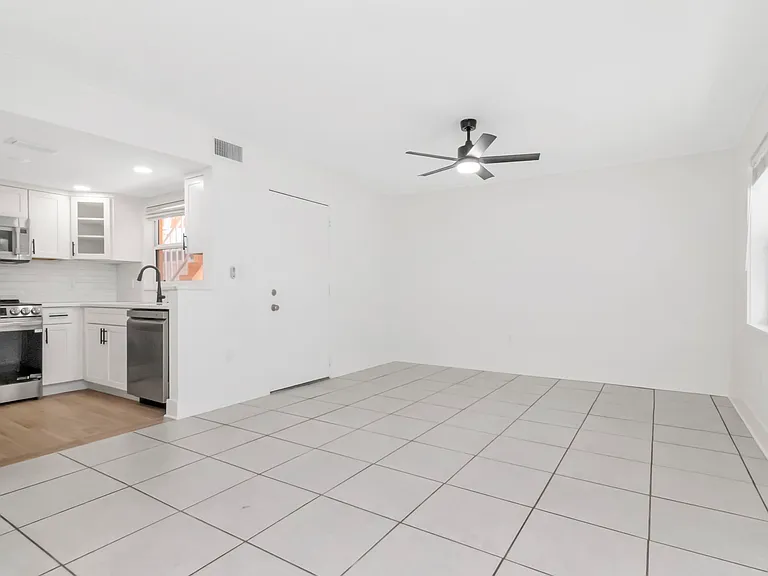 3514 Gulf Blvd #3 — Photo 5