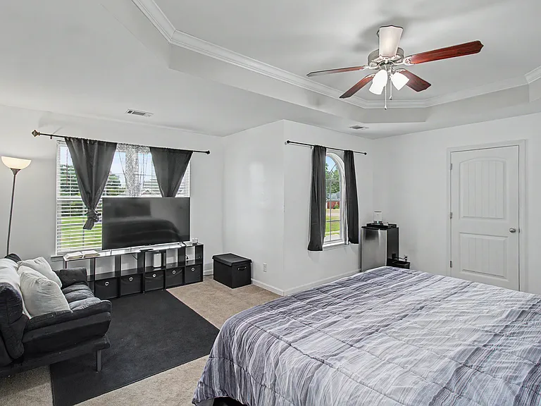 1221 Peacock Trl — Photo 21