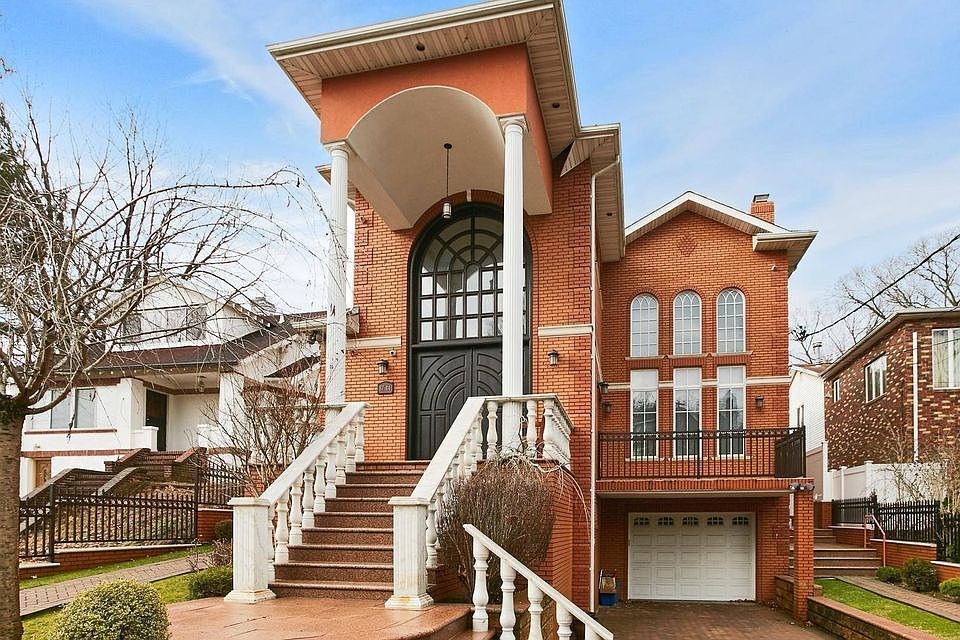 1st image of 8744 Santiago St #1
