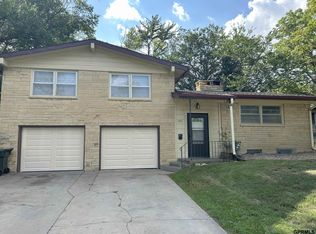 2815 S 42nd St, Lincoln, NE 68506