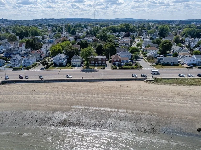 623 Quincy Shore Dr #6 — Photo 12