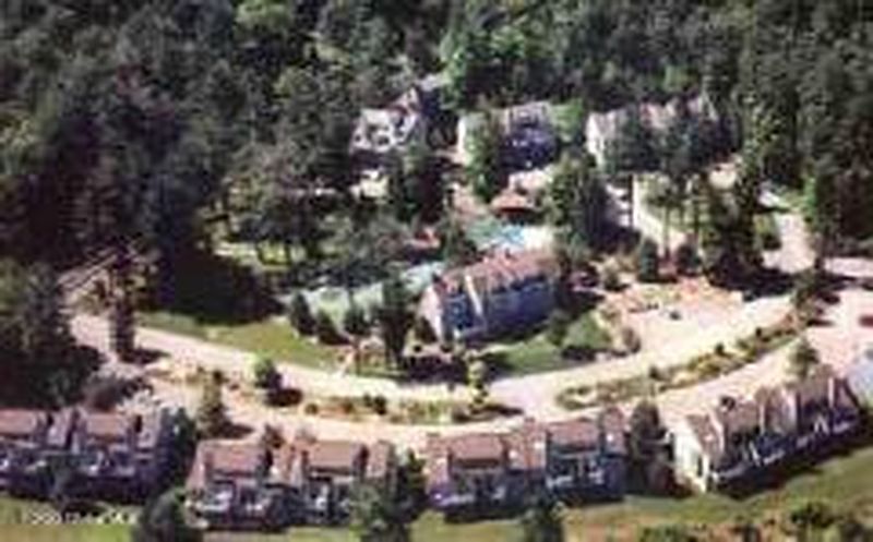 4th image of 2 Juniper Hill Drive